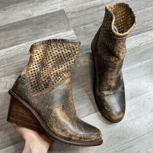 Bed Stu Dutchess Wedge Boots Distressed Stacked Heel Size 8